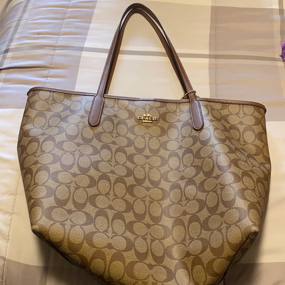 Coach tote